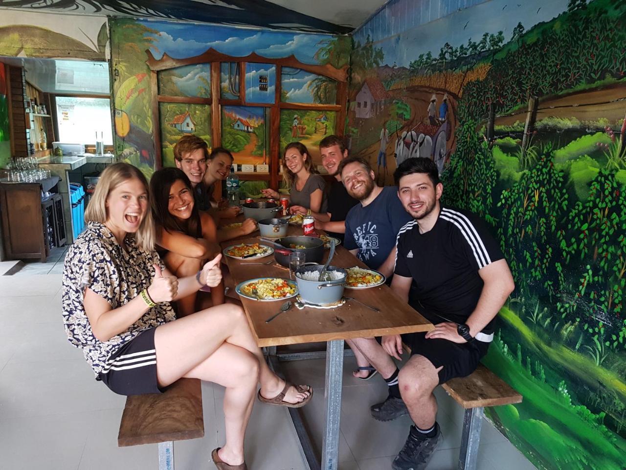 Hostel Monteverde Backpackers Exterior foto